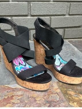 Steve Madden Black Cork Wedge Sandals with Crisscross Straps
